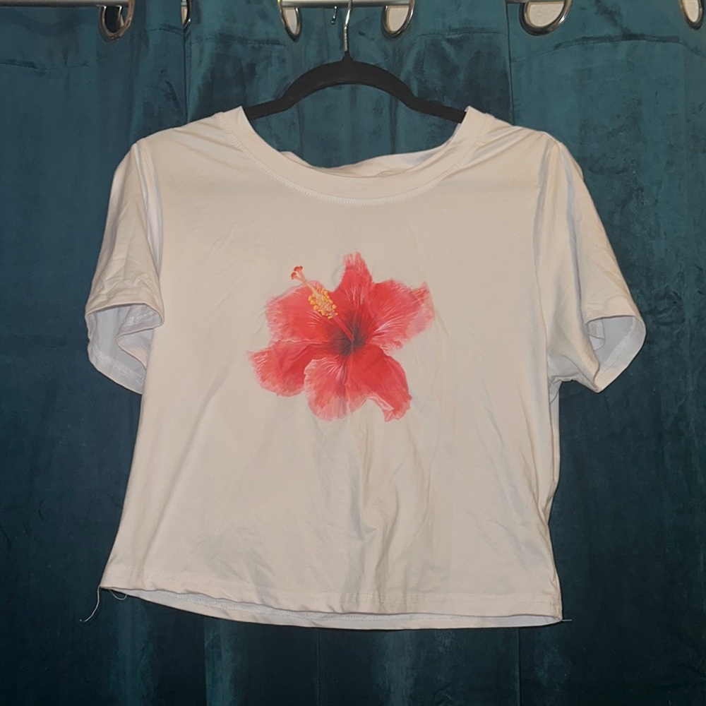 SHEIN White Crop Top with Red Floral Design